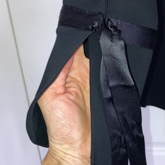 Veronica Beard blouse - Picture 4 of 7